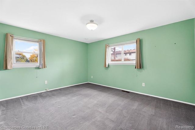 36004 Whitcomb Street, Livonia, MI 48154