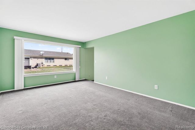 36004 Whitcomb Street, Livonia, MI 48154