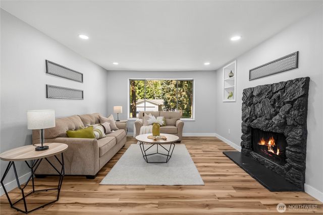 7058 Corfu Boulevard NE, Bremerton, WA 98311