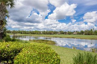 3725 Montreux LN 103, Naples, FL 34114