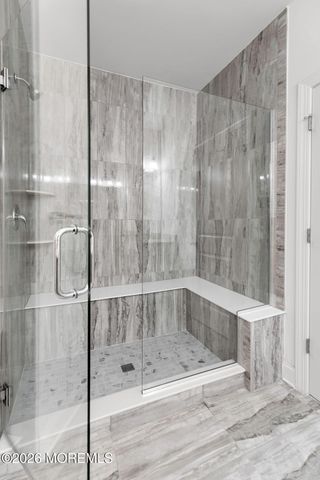 2 Foulks Terrace 1805, Lincroft, NJ 07738