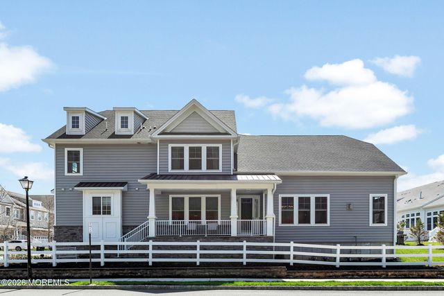 2 Foulks Terrace 1805, Lincroft, NJ 07738