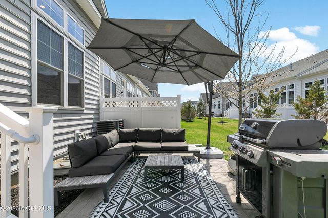 2 Foulks Terrace 1805, Lincroft, NJ 07738