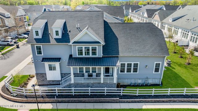 2 Foulks Terrace 1805, Lincroft, NJ 07738