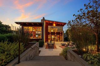 436 Lakeview Way, Redwood City, CA 94062