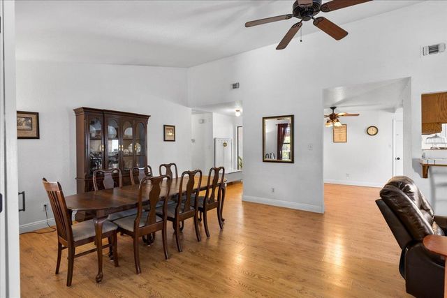1311 Burgundy Ct, Lodi, CA 95242