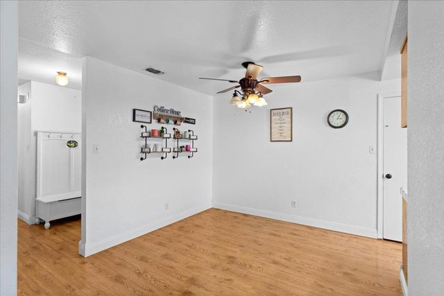 1311 Burgundy Ct, Lodi, CA 95242