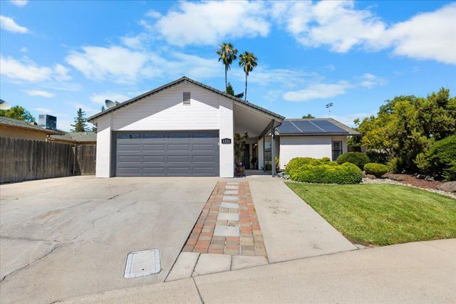 1311 Burgundy Ct, Lodi, CA 95242
