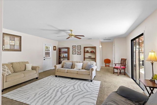 1311 Burgundy Ct, Lodi, CA 95242