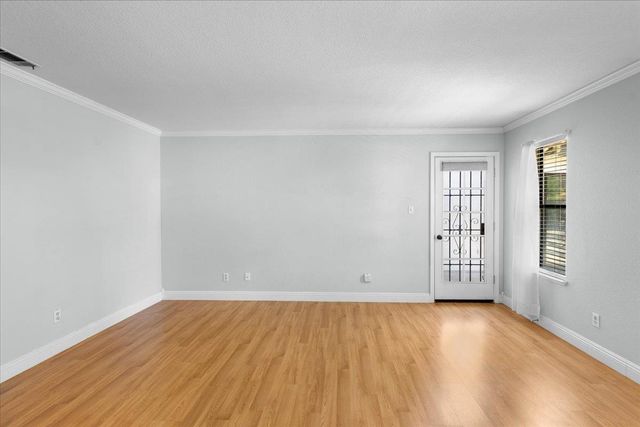 1311 Burgundy Ct, Lodi, CA 95242
