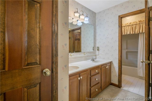 5605 Mum Creek Lane, Fayetteville, NC 28304