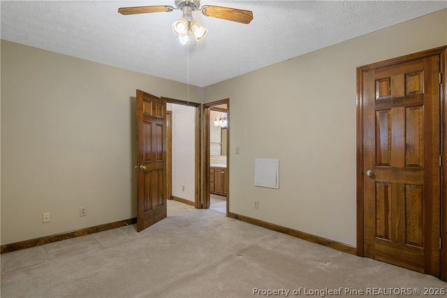 5605 Mum Creek Lane, Fayetteville, NC 28304