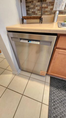 604 Cambridge Court 2a, Munster, IN 46321