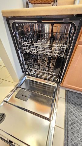 604 Cambridge Court 2a, Munster, IN 46321