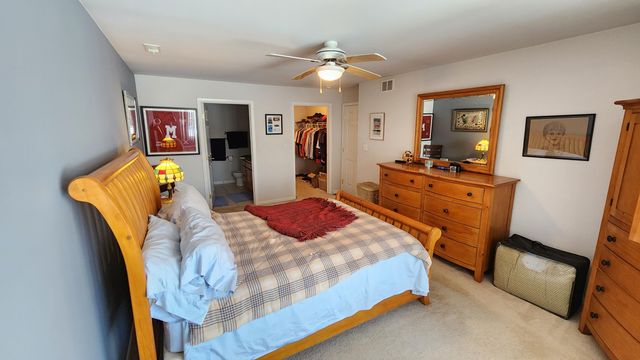 604 Cambridge Court 2a, Munster, IN 46321