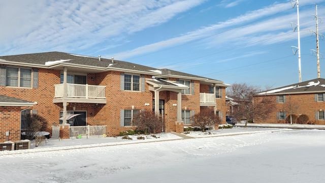 604 Cambridge Court 2a, Munster, IN 46321