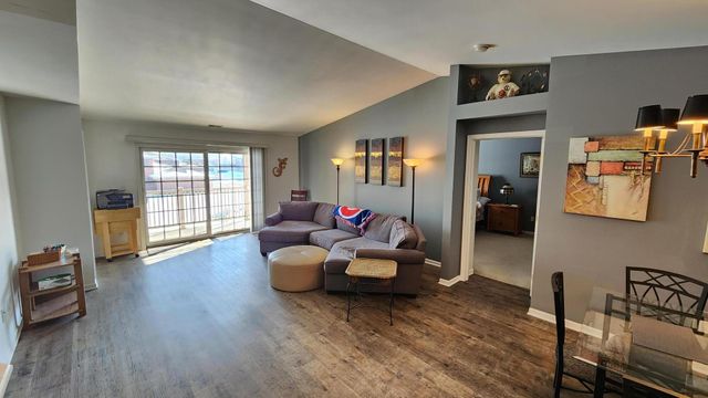 604 Cambridge Court 2a, Munster, IN 46321