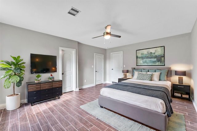 27 28th Street N, Texas City, TX 77590