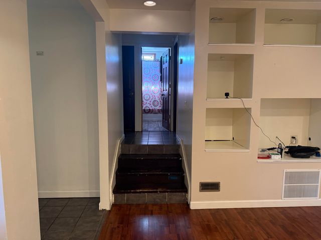 3619 E 12th Avenue, Gary, IN 46403