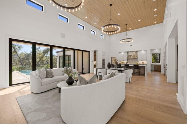 5001 Greyson Creek Dr, El Dorado Hills, CA 95762