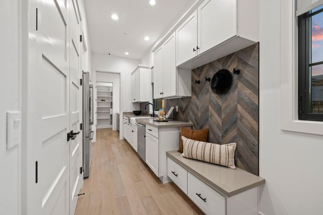 5001 Greyson Creek Dr, El Dorado Hills, CA 95762