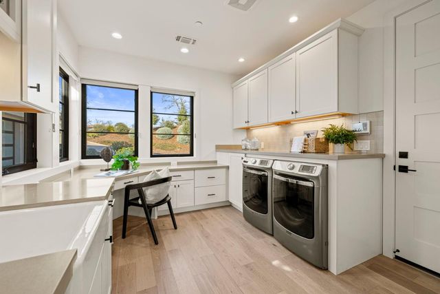 5001 Greyson Creek Dr, El Dorado Hills, CA 95762