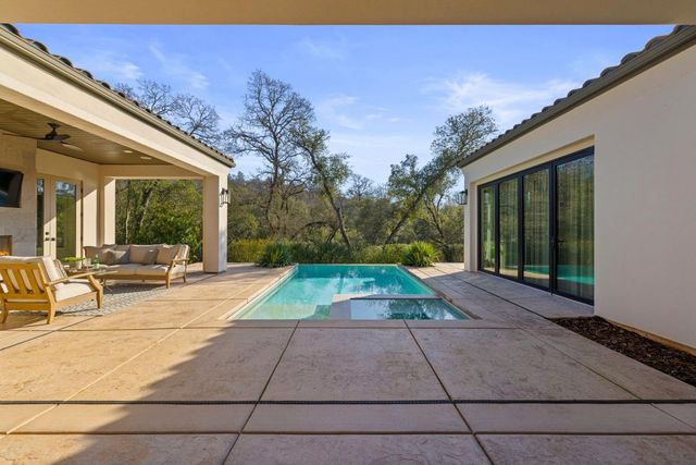 5001 Greyson Creek Dr, El Dorado Hills, CA 95762