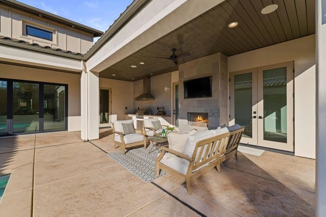 5001 Greyson Creek Dr, El Dorado Hills, CA 95762