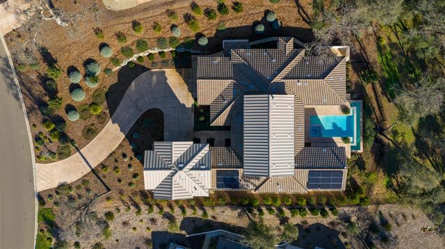 5001 Greyson Creek Dr, El Dorado Hills, CA 95762