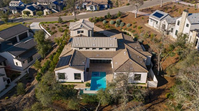 5001 Greyson Creek Dr, El Dorado Hills, CA 95762