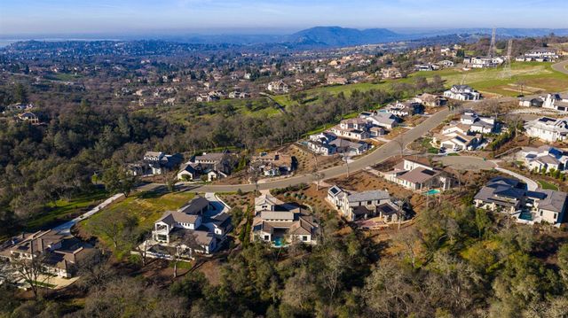 5001 Greyson Creek Dr, El Dorado Hills, CA 95762