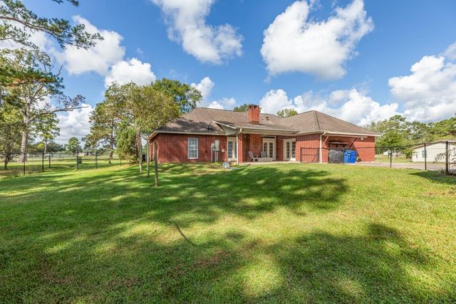 430 Bonura Road N, Sour Lake, TX 77659