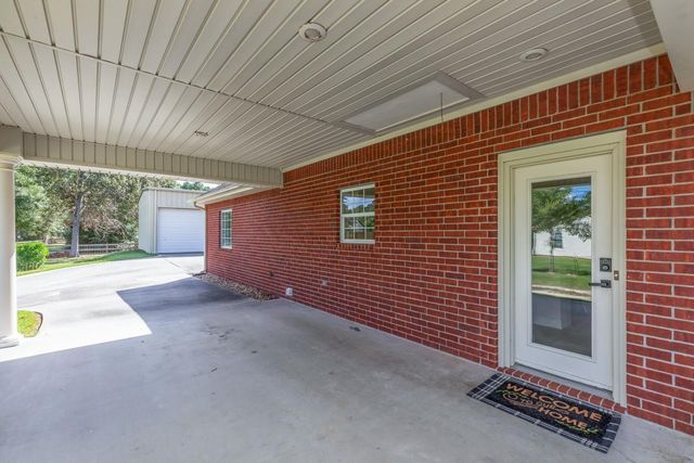 430 Bonura Road N, Sour Lake, TX 77659