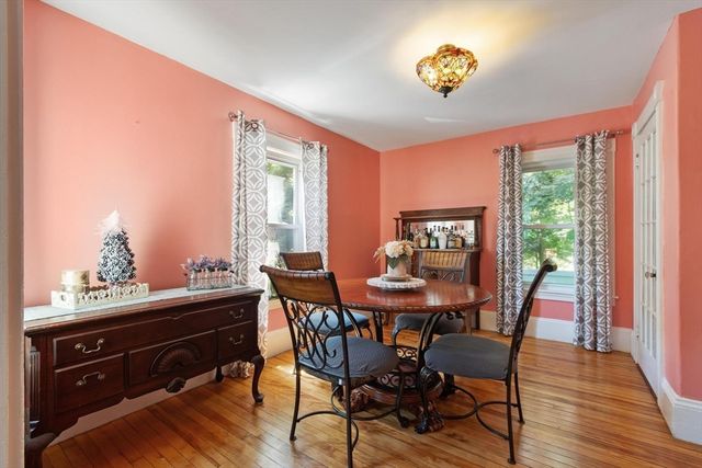 24 Bennett Pl, Leominster, MA 01453