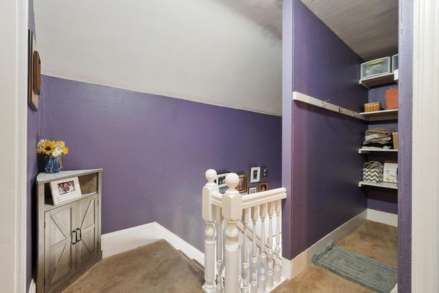 24 Bennett Pl, Leominster, MA 01453