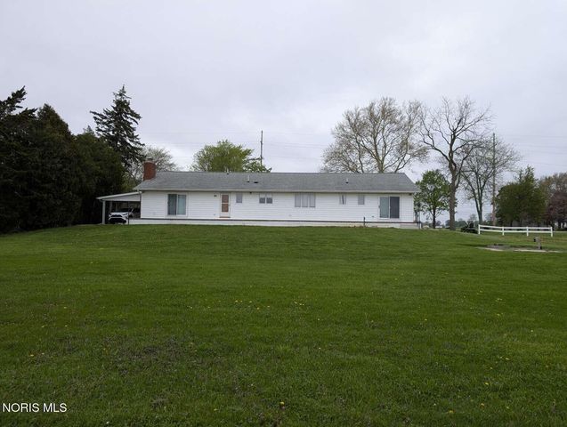 3327 State Route 120, Metamora, OH 43540