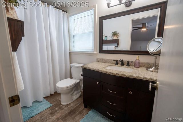 9256 Pine Hill Trail, Hartland Township, MI 48430