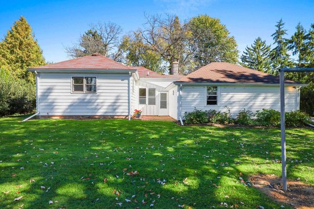 1332 ONEIDA STREET, Menasha, WI 54952