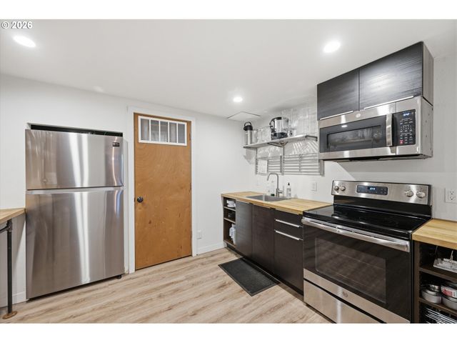 13360 Se RICHEY Rd, Boring, OR 97009