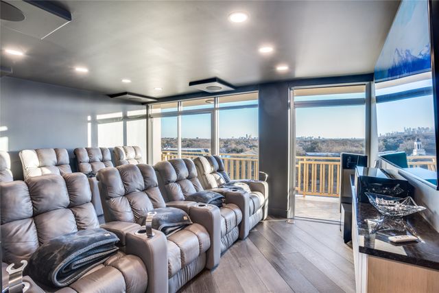 6211 W Northwest Highway 707, Dallas, TX 75225