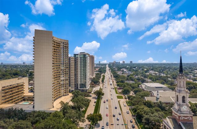 6211 W Northwest Highway 707, Dallas, TX 75225