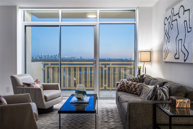 6211 W Northwest Highway 707, Dallas, TX 75225