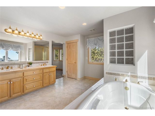 11430 Roslyn Rd, Elbert, CO 80106