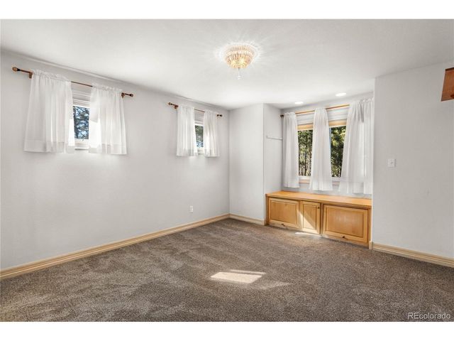 11430 Roslyn Rd, Elbert, CO 80106