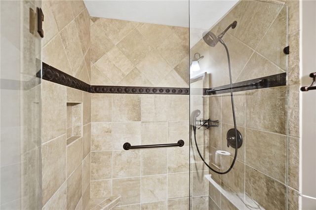 910 Sunnycreek Drive, Centerville, OH 45458