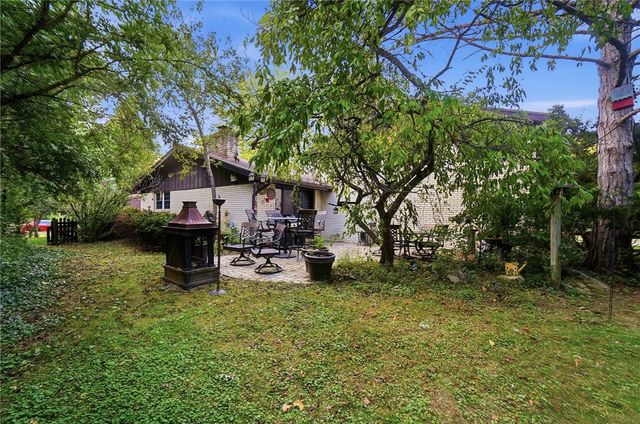 910 Sunnycreek Drive, Centerville, OH 45458