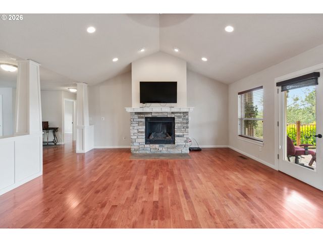 29901 Ne CHARITY Rd, La Center, WA 98629