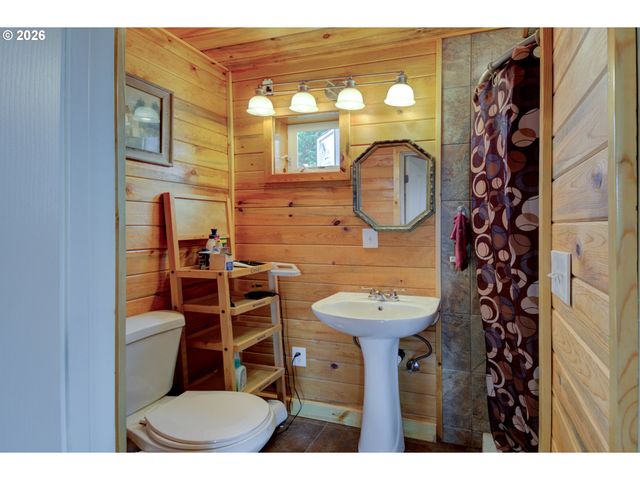 29901 Ne CHARITY Rd, La Center, WA 98629