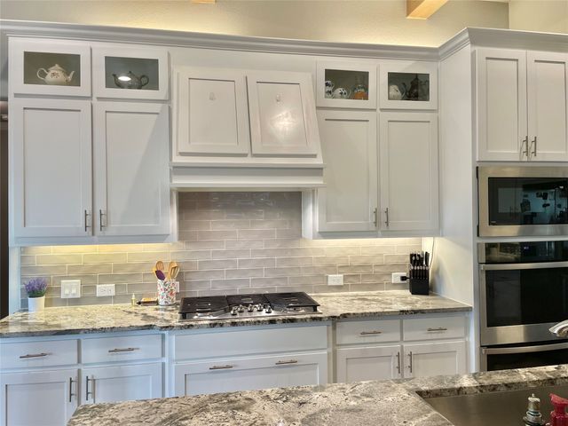 4223 Waterstone Estates Drive, Mckinney, TX 75071