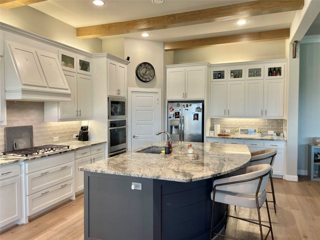 4223 Waterstone Estates Drive, Mckinney, TX 75071